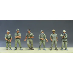 DAK troops relaxing, standing (20mm) - Image 2