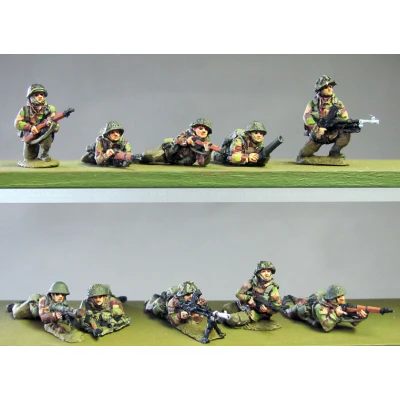 Infantry section, windproofs, kneeling and prone (20mm) - Image 2